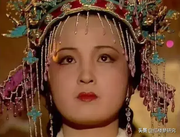 红楼梦话剧_红楼梦话剧剧本_红楼梦话剧台词